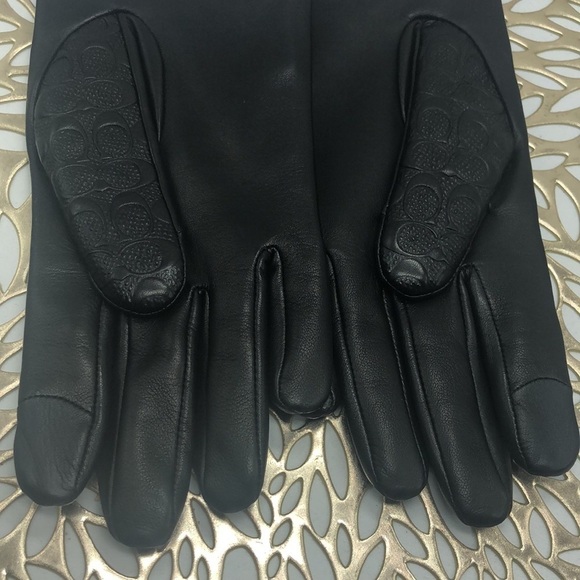 NWT Coach Embossed Sheep Skin Leather with 100% Wool Lining Gloves Size 7 - Picture 3 of 8